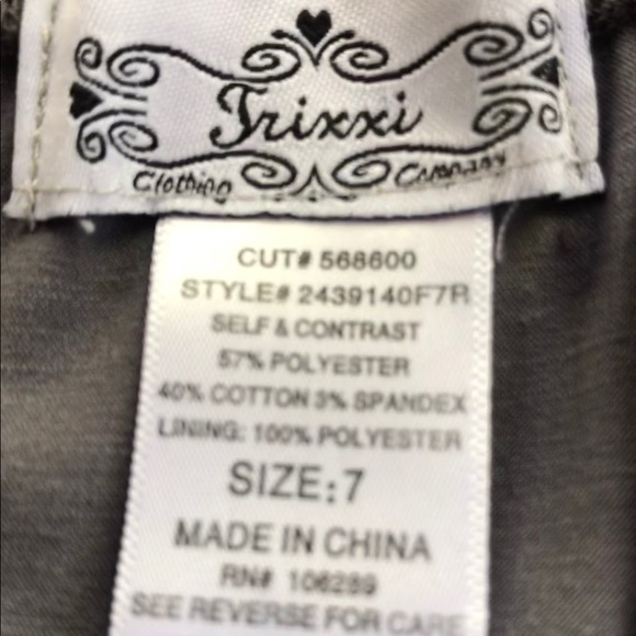 👗 Cocktail Dress 👗 - Picture 6 of 6